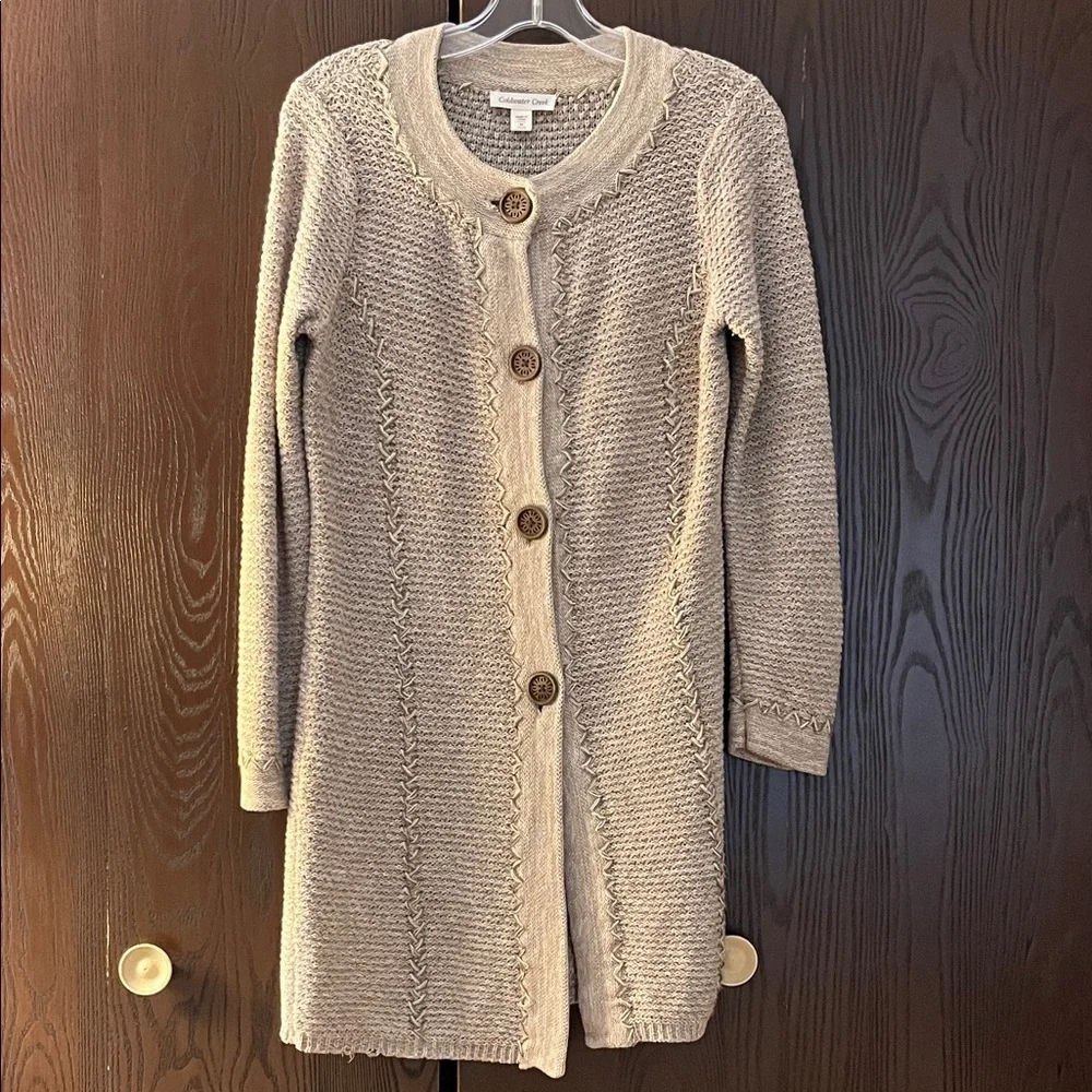 Coldwater Creek tan/ cream knit long sweater. Size Medium.